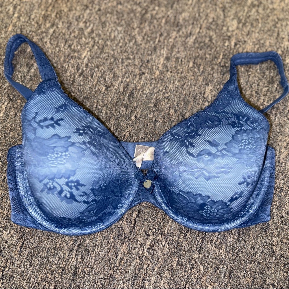 Victoria’s Secret (34D) Vintage Blue Lace Bra